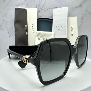 New GUCCI Sunglasses Black Oversized Square Gold Metal GG